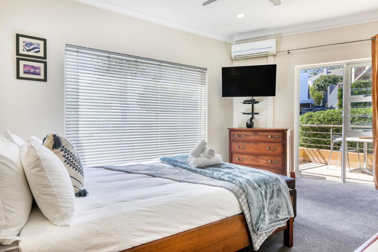 Backup-Powered Camps Bay Garden Apartment Kapstaden Eksteriør billede